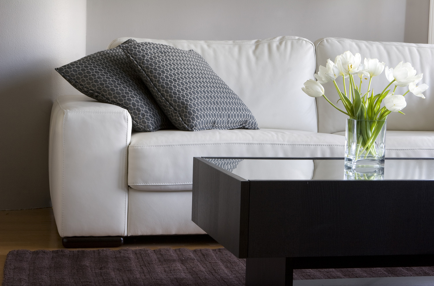 How To Clean A White Leather Couch