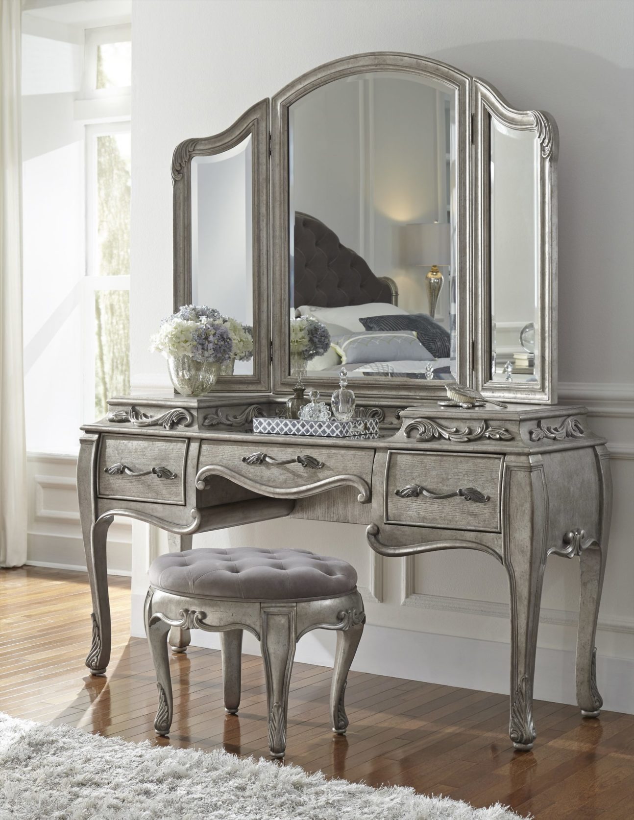 Traditional Aged Silver Bedroom - Image 8