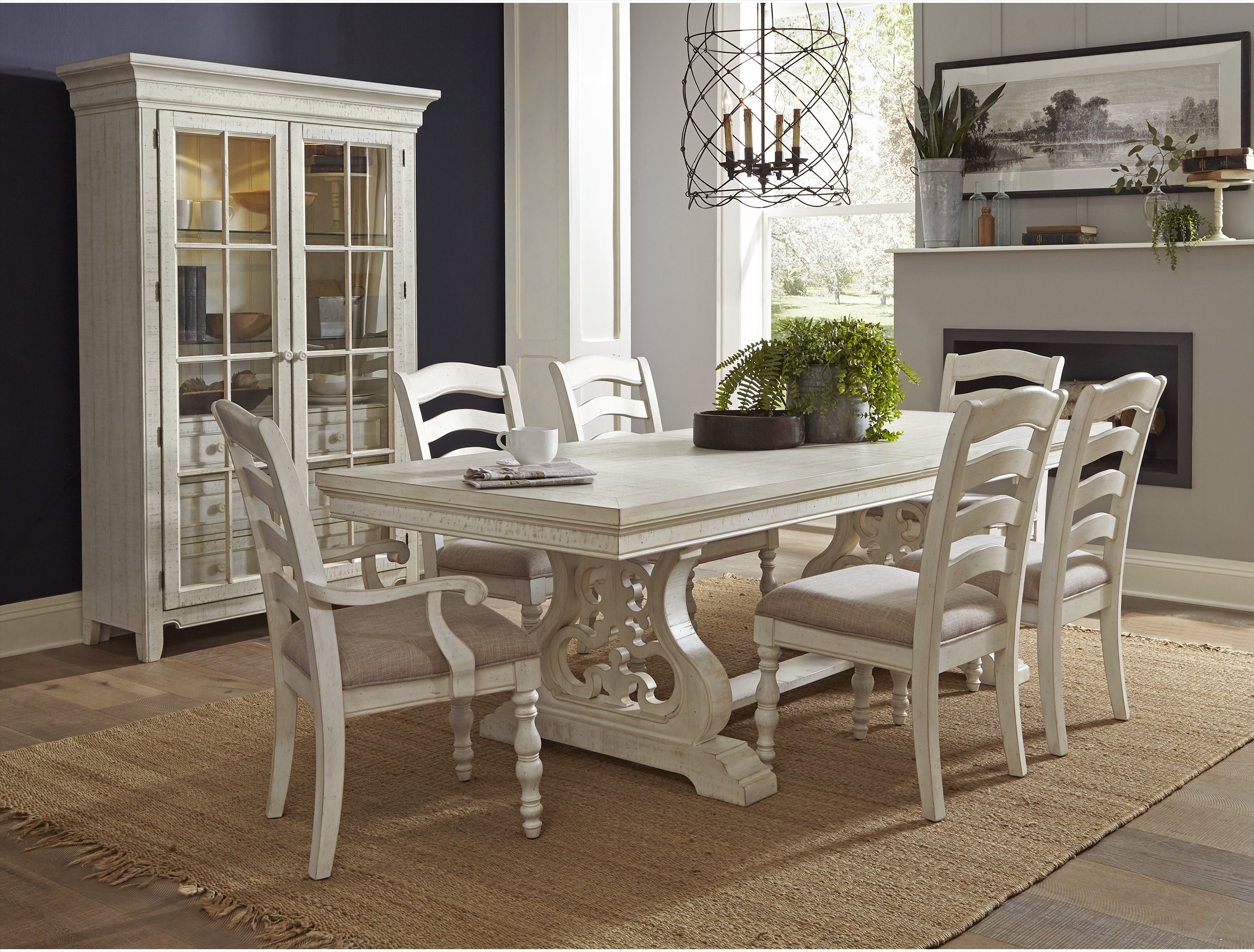 Rustic Weathered White Dining Room, White Rustic Dining Room Chairs