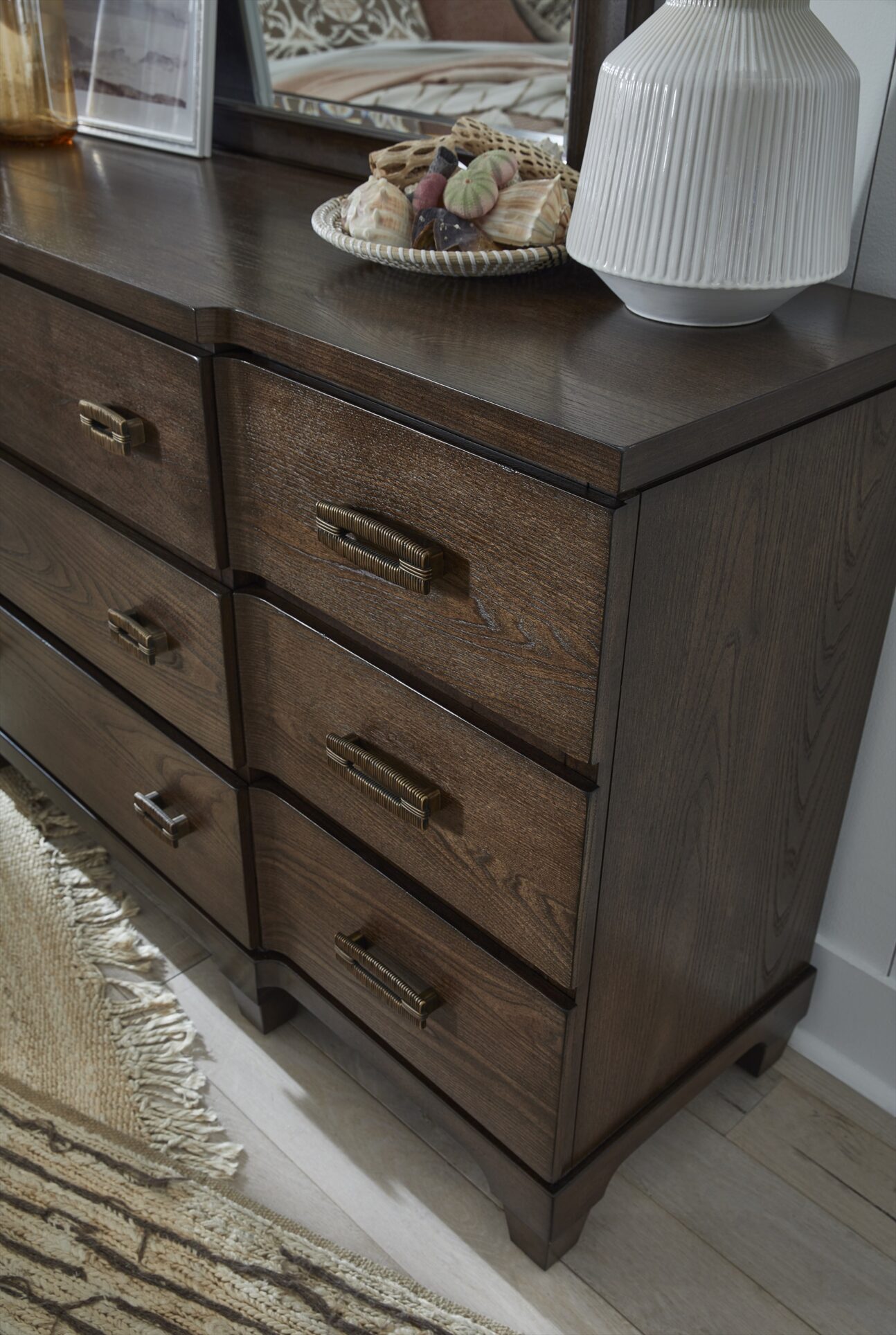 Gabriel Bedroom - Spiced Rum - Image 8